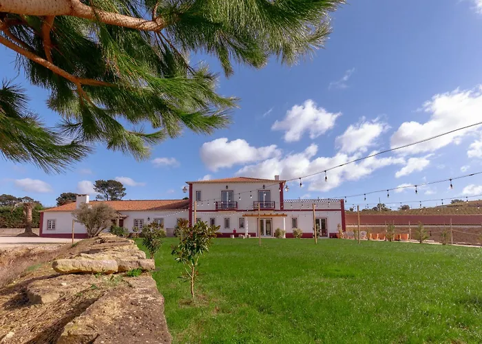Alojamento de Turismo Rural Quinta Da Murnalha Azueira